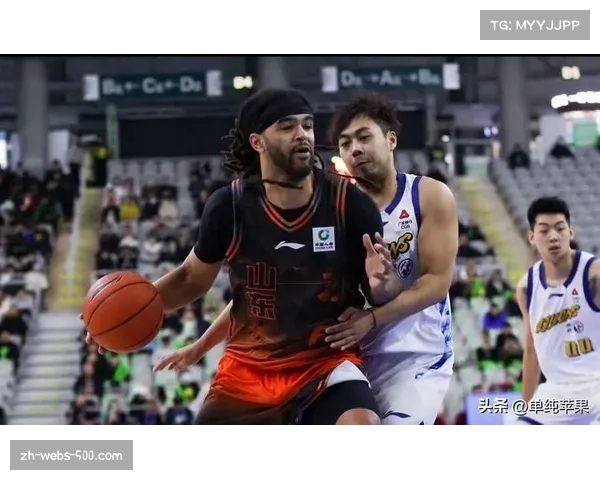 山东高速新援琼斯完成常规赛首秀，内线高度与护框获即时补充